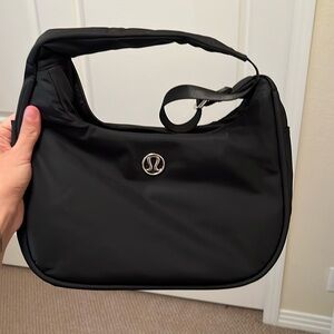Lululemon Mini Shoulder Bag black